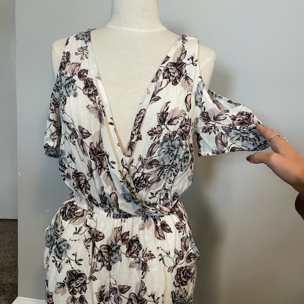 Spring time romper - Picture 5 of 5